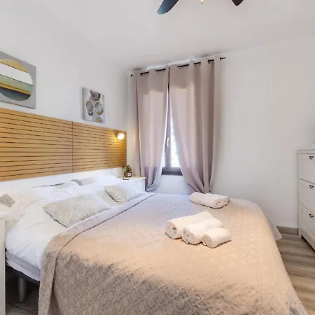 Ultra2beach Apartment