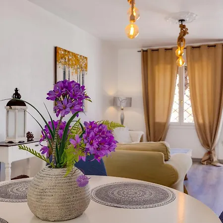 Ultra2beach Apartment